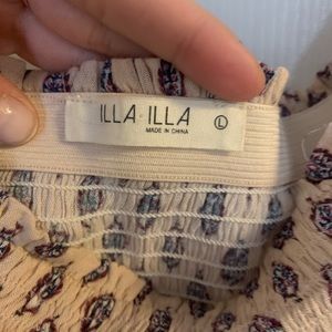 Off the shoulder Illa Illa dress